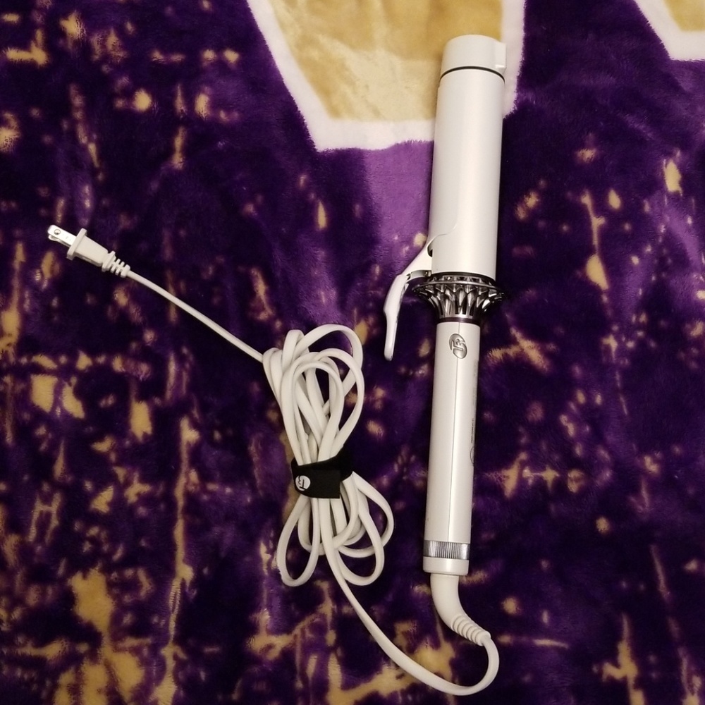 T3 body waver 1.75" curling iron